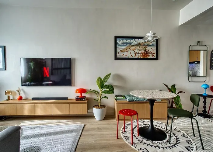 Kellers Place At The Persimmon Near Ayala 1br Appartamento Cebu