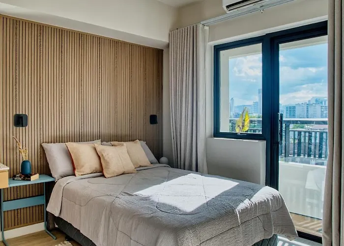 Appartamento Kellers Place At The Persimmon Near Ayala 1br